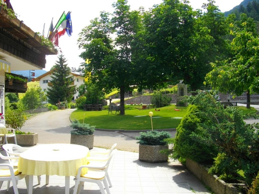 Hotel Rodes Ortisei Exterior foto